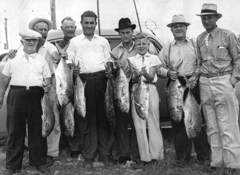 Al Pflueger, Jr.: Taxidermy and Fishing in South Florida. 